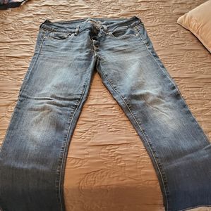 AE artist capri size 10